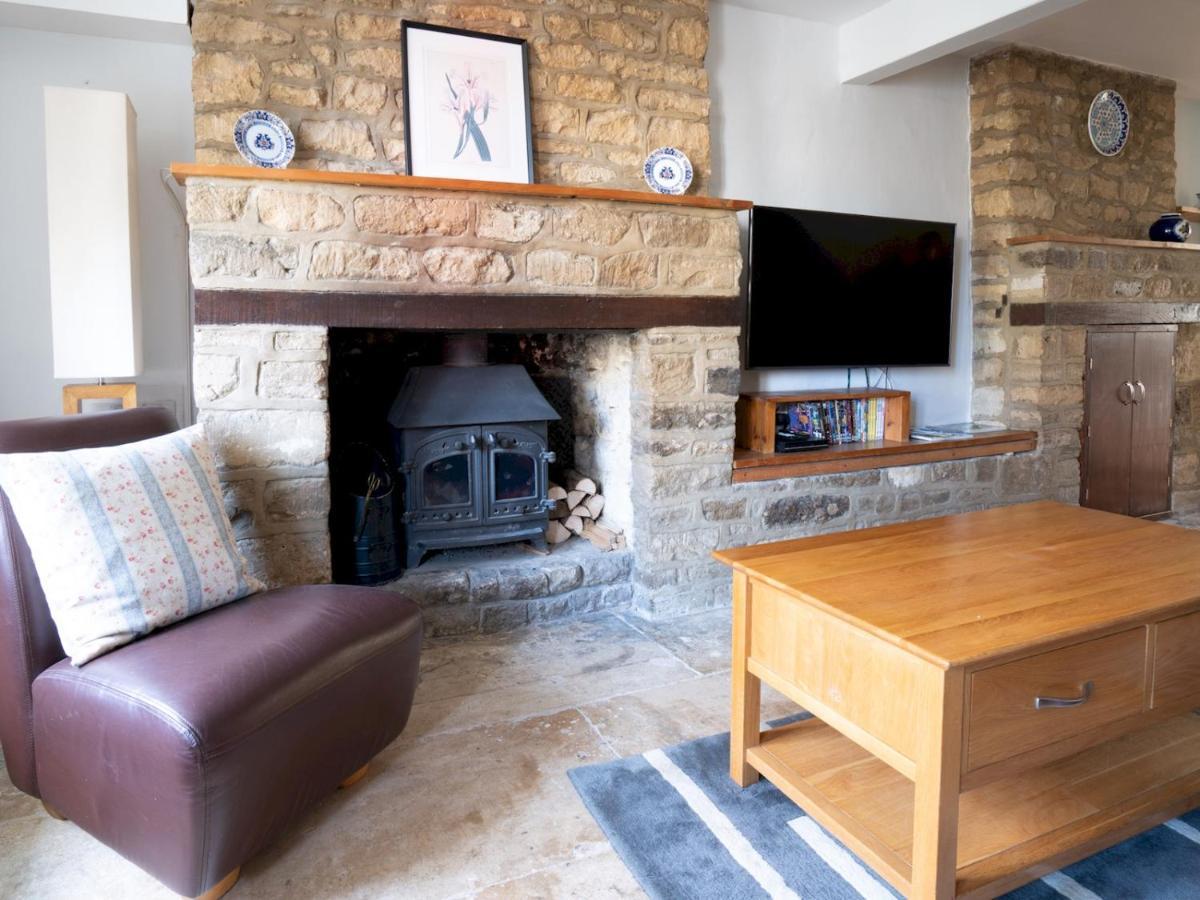 Quarry Cottage Courtyard Garden Pass The Keys Cirencester Exteriér fotografie