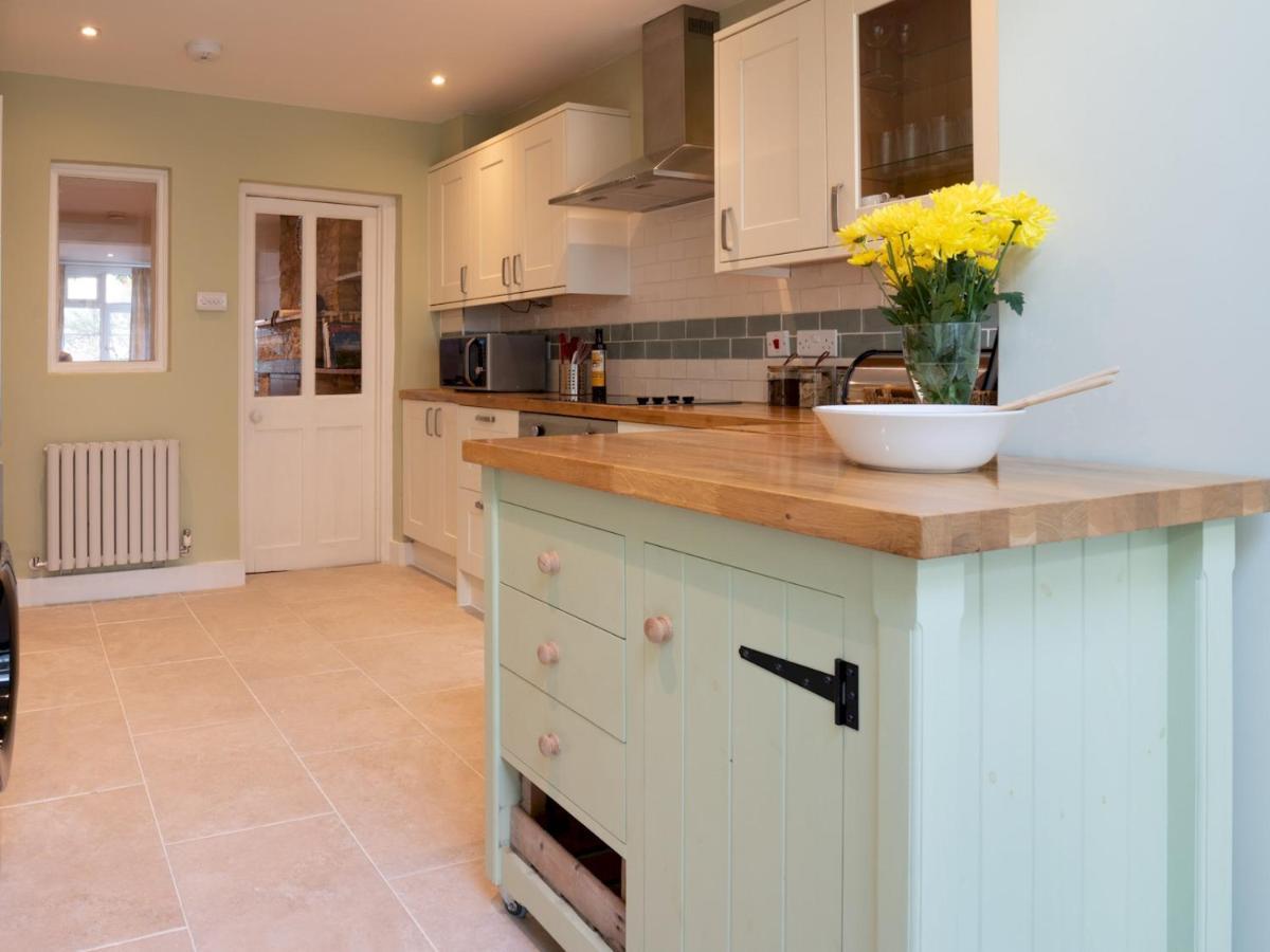 Quarry Cottage Courtyard Garden Pass The Keys Cirencester Exteriér fotografie