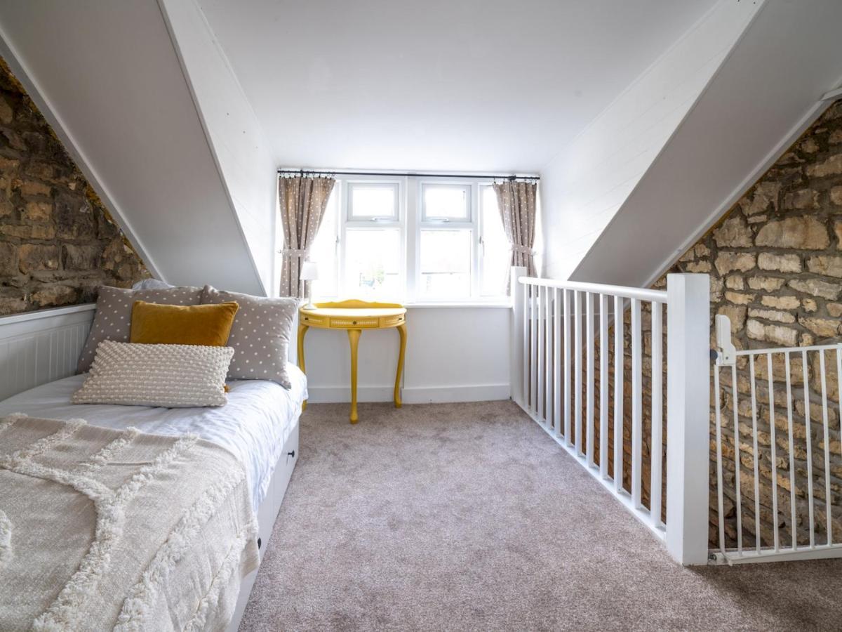 Quarry Cottage Courtyard Garden Pass The Keys Cirencester Exteriér fotografie